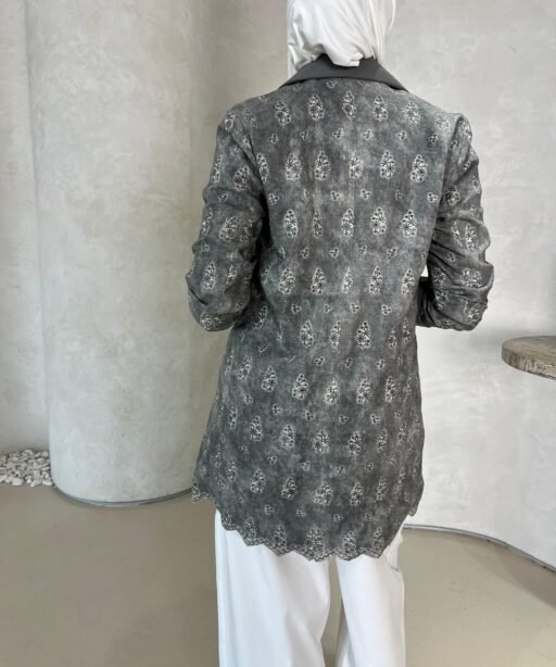 Alternative view of The royal grey blazer